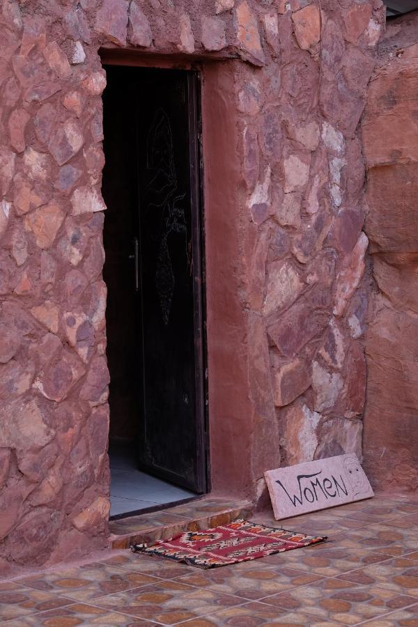 Wadirum Momoo วาดิรัม ภายนอก รูปภาพ